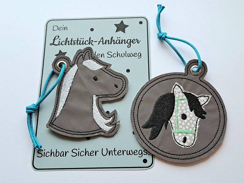 Lichtstück Anhänger Pony Liebe - ITH-Stickdatei